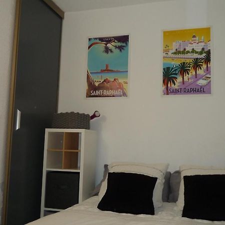 Appartementfrontdemersaintraphaelsantalucia 外观 照片